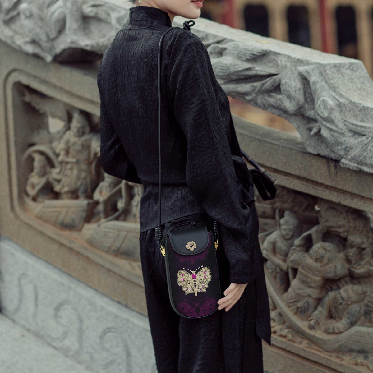 Khan Pouch