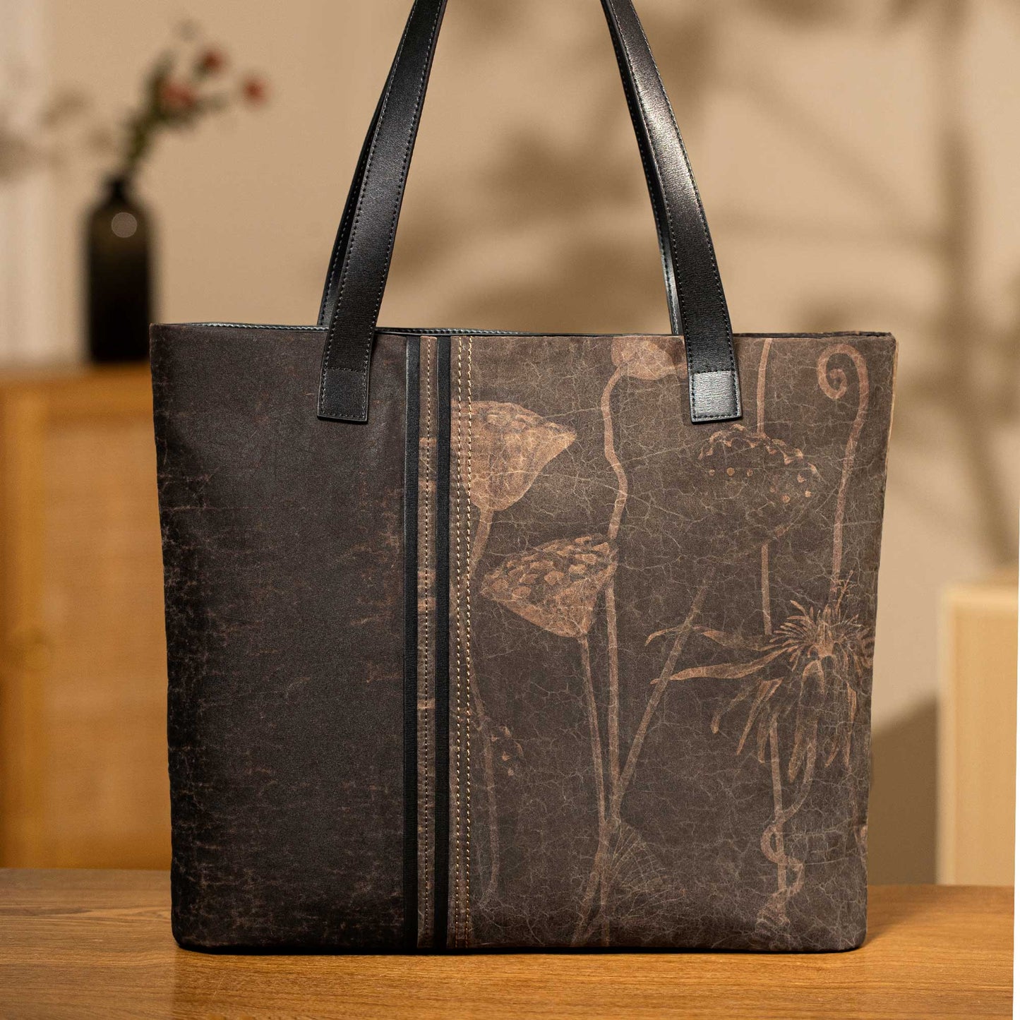 Roomy Tote