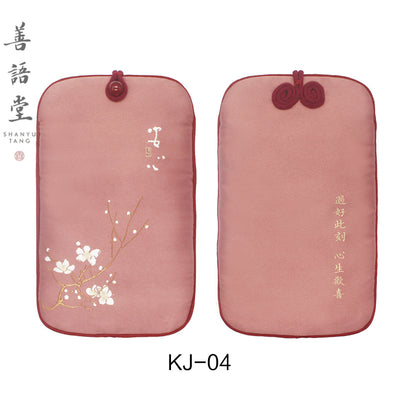 Shanyutang, retro literary mobile phone bag, messenger bag, silk embroidery change packaging, mini multi-functional buckle bag.