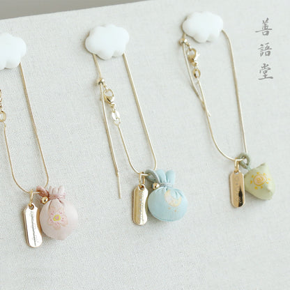 Shanyutang, peach heart sachet bracelet creative accessories, portable gifts, lucky bags, bags, wardrobes, sachet, lucky bags, pendants.