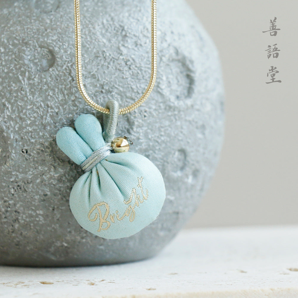 Shanyutang, peach heart sachet bracelet creative accessories, portable gifts, lucky bags, bags, wardrobes, sachet, lucky bags, pendants.